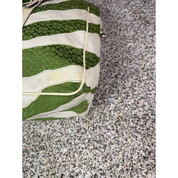 Vintage Coach Limited Edition Zebra Stripe Green & White Tote Bag - Picture 6 of 12